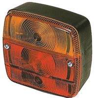 Baklykta höger/vänster 119x102x51mm, med registreringsskyltslampor